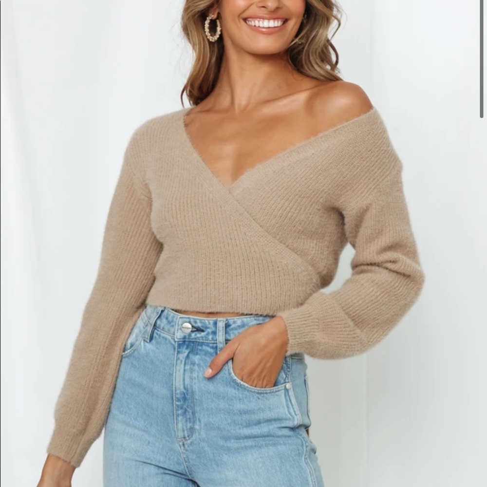 HELLO MOLLY Knit cardigan NWT